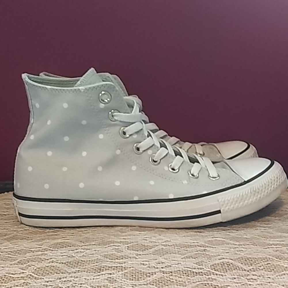 women's hightop converse size 9
